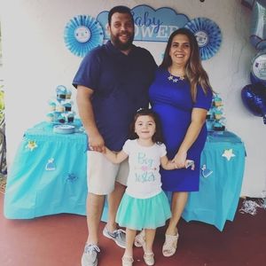 Meet your Posher, Lazaro